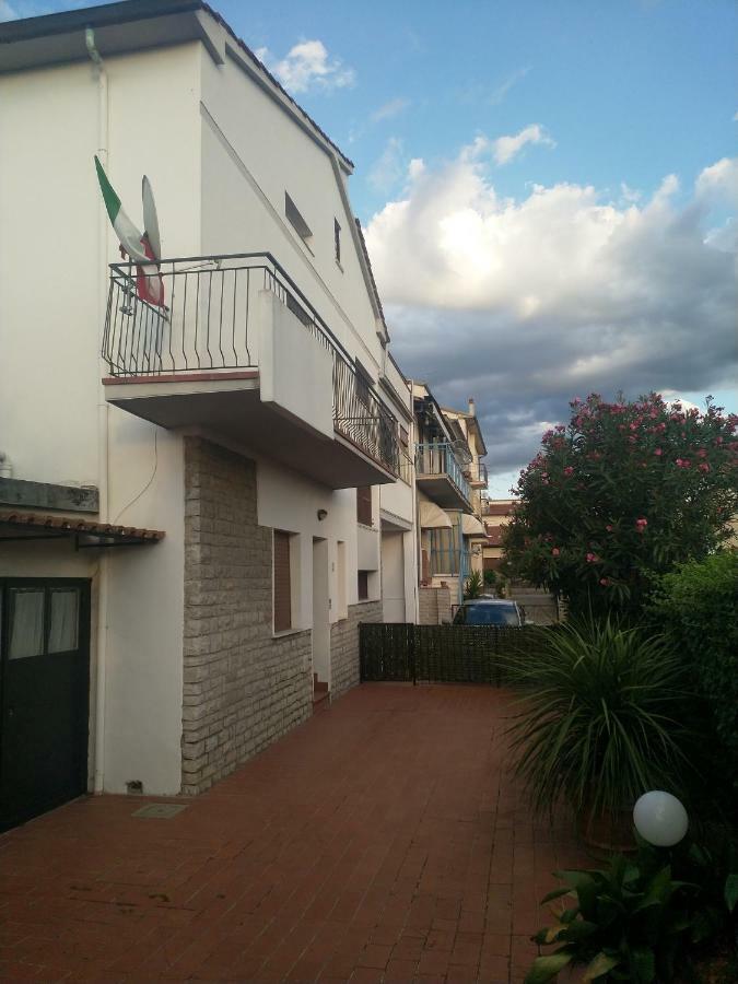 A Due Passi Apartment Arezzo Exterior foto