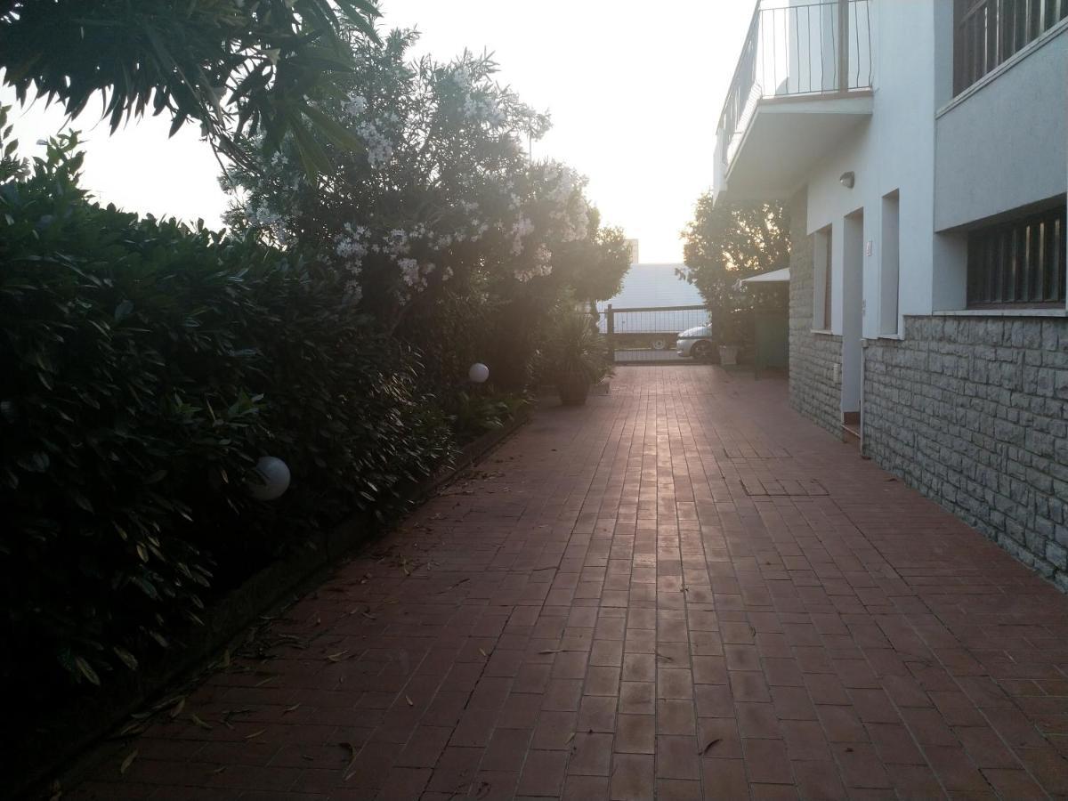 A Due Passi Apartment Arezzo Exterior foto